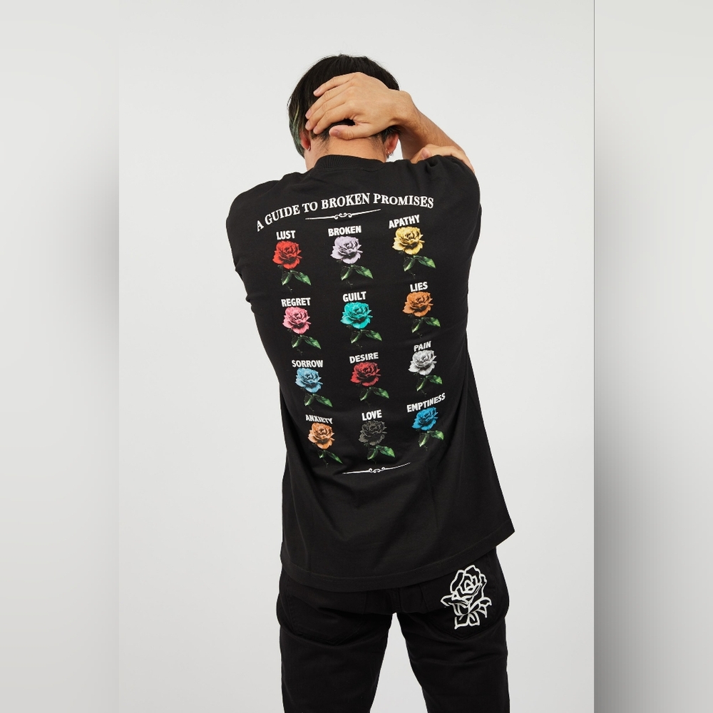 Broken promises Large HEAVYWEIGHT FEELED GUIDE TEE BLACK roses